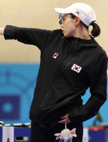 Yeji-Kim-Fila-Olympic-2024-Black-Jacket