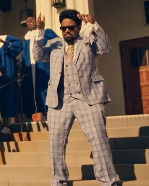 Ice-Cube-Plaid-Suit2.jpg