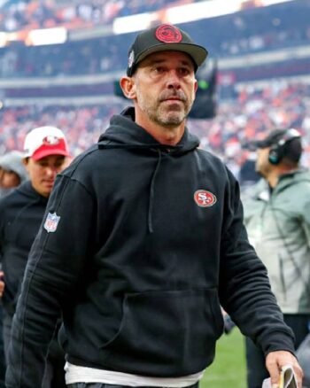 Kyle-Shanahan-49ers-Black-Pullover-Hoodie