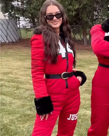 Kristin-Juszczyk-49ers-Snowsuit.png