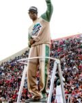 Snoop-Dogg-Arizona-Bowl-Halftime-Show-Tracksuit-1.jpg