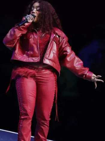 Super-Bowl-LIX-Halftime-Show-SZA-Leather-Jacket2.webp