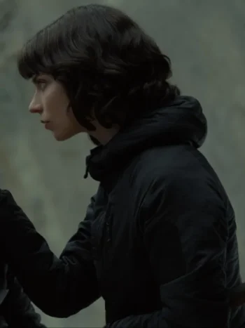 Anya-Taylor-Joy-The-Gorge-2025-Black-Jacket1.webp