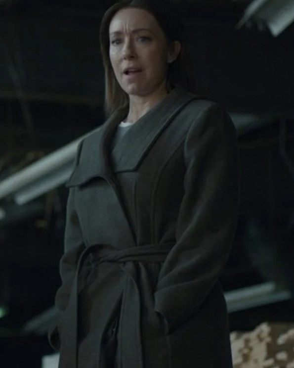 Doc-2025-Molly-Parker-Grey-Wrap-Coat.png