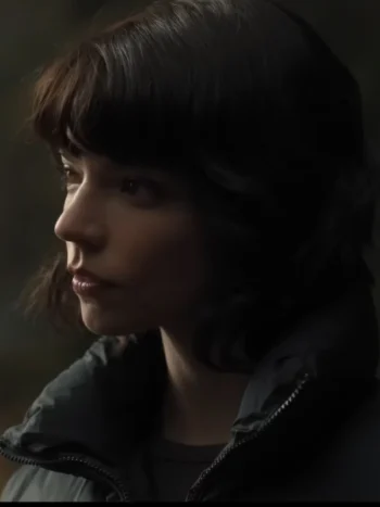The-Gorge-2025-Anya-Taylor-Joy-Puffer-Vest.webp