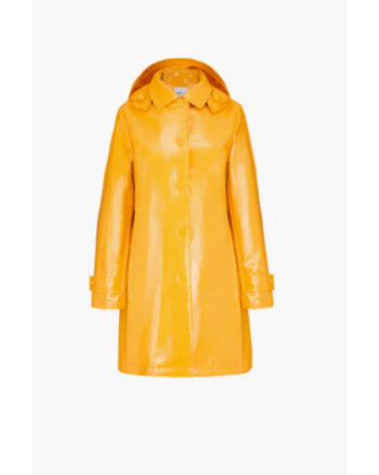 Elsbeth-S02-Carrie-Preston-Yellow-Rain-Coat1.jpg