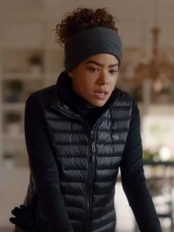 Antonia-Gentry-Ginny-Georgia-S02-Black-Vest-1.webp