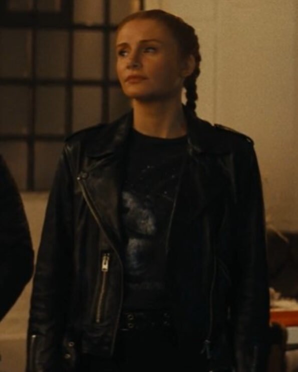 Deep-Cover-Bryce-Dallas-Howard-Black-Leather-Jacket3.jpg