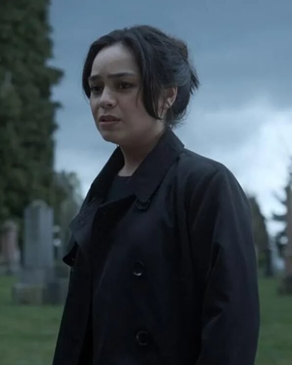 Final-Destination-Bloodlines-Kaitlyn-Santa-Juana-Coat1.jpg