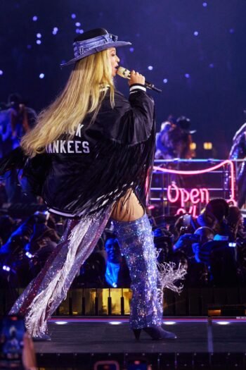 Beyonce New York Yankees Satin Black Jacket 2