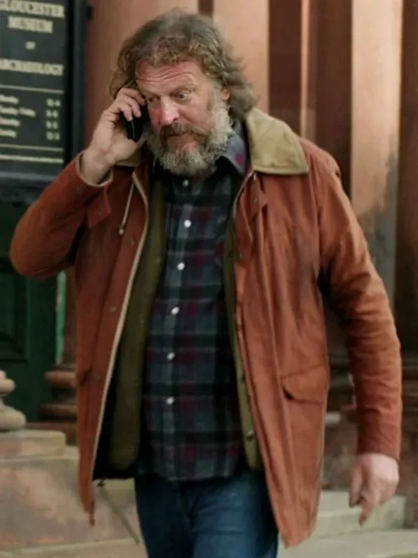 Richard-Ashton-Art-Detectives-2025-Brown-Jacket.webp