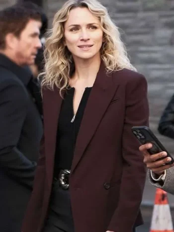 Shantel-VanSanten-FBI-Most-Wanted-S06-Maroon-Blazer1.webp