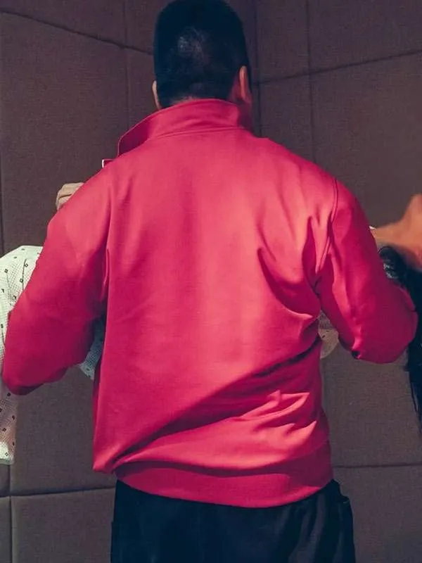 Holy-Night-Demon-Hunters-2025-Ma-Dong-seok-Red-Jacket2.webp Holy-Night-Demon-Hunters-2025-Ma-Dong-seok-Red-Jacket2.webp