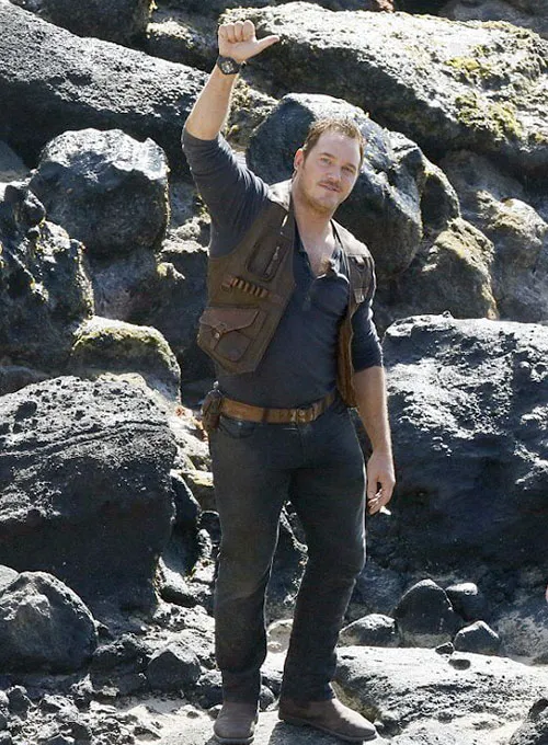 Jurassic-World-Fallen-Kingdom-Chris-Pratt-Vest.webp Jurassic-World-Fallen-Kingdom-Chris-Pratt-Vest.webp