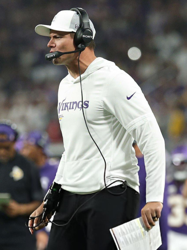 Kevin-OConnell-Minnesota-Vikings-White-Hoodie-T-Shirt.webp Kevin-OConnell-Minnesota-Vikings-White-Hoodie-T-Shirt.webp