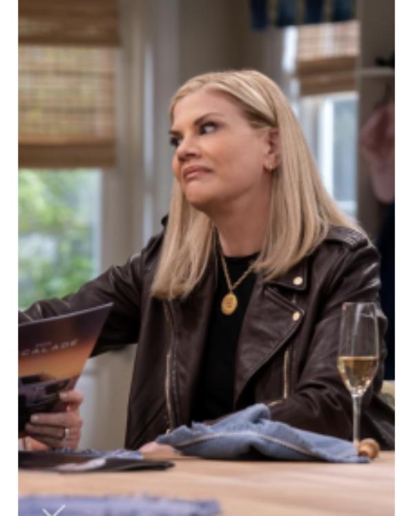 Leanne-S01-Kristen-Johnston-Black-Bikers-Leather-Jacket.jpg Leanne-S01-Kristen-Johnston-Black-Bikers-Leather-Jacket.jpg