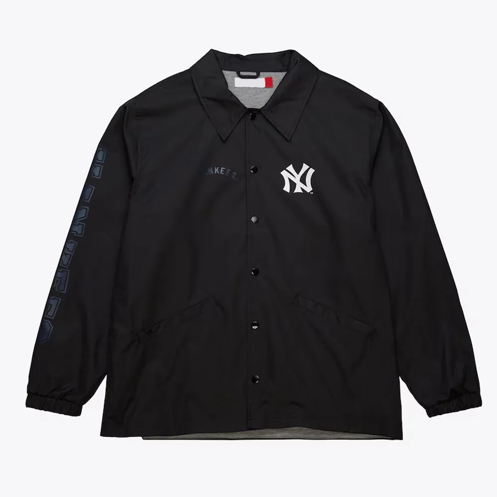New-York-Yankees-Black-Coaches-Jacket.webp New-York-Yankees-Black-Coaches-Jacket.webp