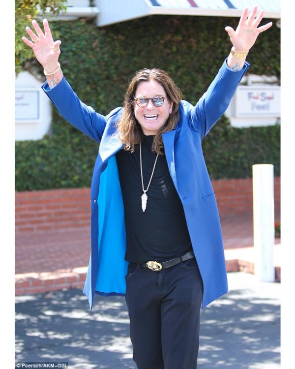 Ozzy-Osbourne-Royal-Blue-Overcoat1.jpg Ozzy-Osbourne-Royal-Blue-Overcoat1.jpg
