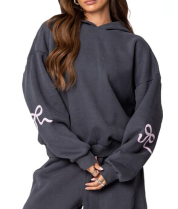 Real-Housewives-of-Orange-County-S19-Tamra-Judge-Oversize-Hoodie1.png