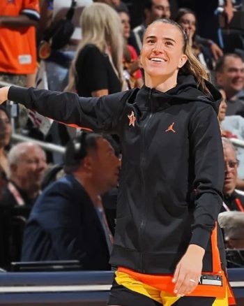 Sabrina-Ionescu-WNBA-Black-Hoodie1.jpg