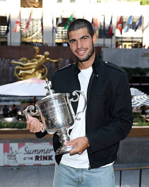 US-Open-2025-Champion-Carlos-Alcaraz-Black-Zip-Up-Jacket1.jpg US-Open-2025-Champion-Carlos-Alcaraz-Black-Zip-Up-Jacket1.jpg