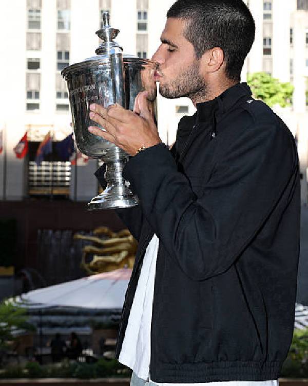 US-Open-2025-Champion-Carlos-Alcaraz-Black-Zip-Up-Jacket2.jpg US-Open-2025-Champion-Carlos-Alcaraz-Black-Zip-Up-Jacket2.jpg