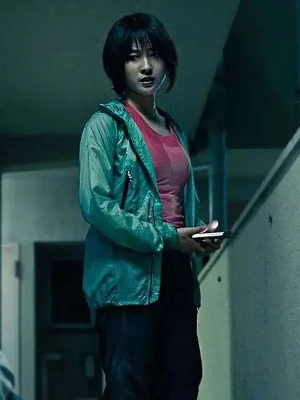 Alice-in-Borderland-Yuzuha-Usagi-Jacket1.webp Alice-in-Borderland-Yuzuha-Usagi-Jacket1.webp