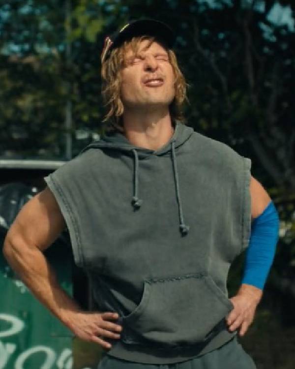 Chad-Powers-Glen-Powell-Sleeveless-Vest1.jpg Chad-Powers-Glen-Powell-Sleeveless-Vest1.jpg