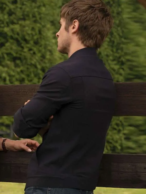 Michael-Provost-9-1-1-Nashville-Black-Jacket3.webp Michael-Provost-9-1-1-Nashville-Black-Jacket3.webp