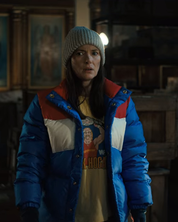 Stranger-Things-S04-Joyce-Byers-Puffer-Jacket.jpg Stranger-Things-S04-Joyce-Byers-Puffer-Jacket.jpg