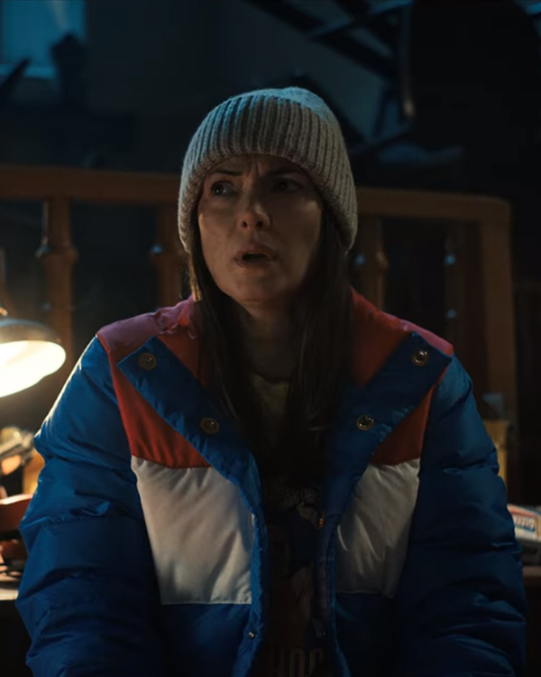Stranger-Things-S04-Joyce-Byers-Puffer-Jacket1.jpg Stranger-Things-S04-Joyce-Byers-Puffer-Jacket1.jpg