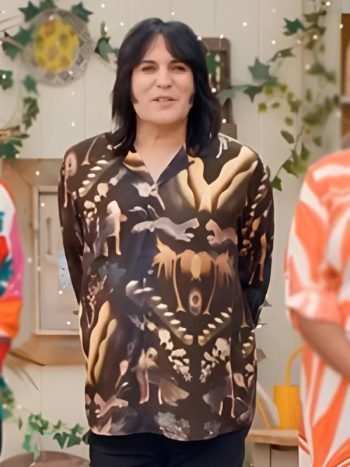 The-Great-British-Bake-Off-Noel-Fielding-Black-Printed-Shirt.jpg