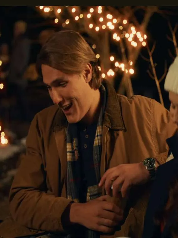 Callum-Buckley-Once-Upon-a-Christmas-Crown-Brown-Jacket3.webp Callum-Buckley-Once-Upon-a-Christmas-Crown-Brown-Jacket3.webp