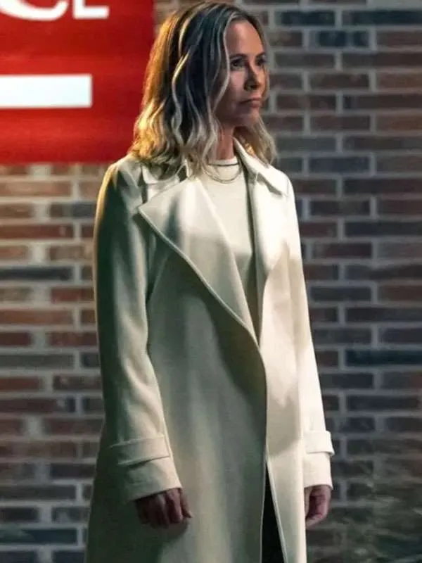 The-Waterfront-Belle-Buckley-White-Coat.webp The-Waterfront-Belle-Buckley-White-Coat.webp