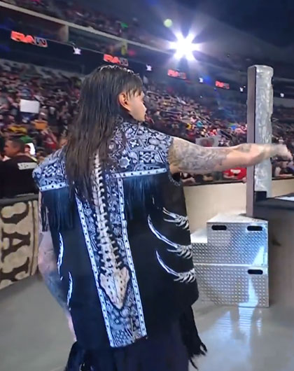 WWE Dominik Mysterio Daddy Dom Black Leather Vest 3 WWE Dominik Mysterio Daddy Dom Black Leather Vest 3