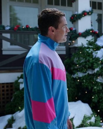 Merry-Christmas-Ted-Cooper-Robert-Buckley-Tracksuit1.jpg