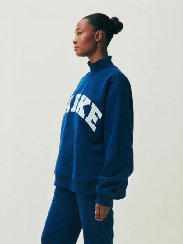Parke-Holiday-Varsity-Turtleneck-Sweatshirt1.webp Parke-Holiday-Varsity-Turtleneck-Sweatshirt1.webp