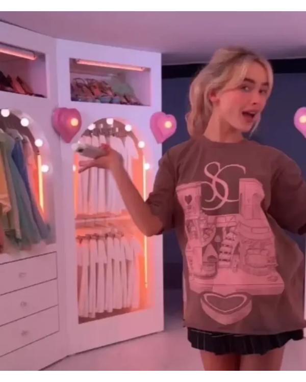 Sabrina-Carpenter-Short-N-Sweet-Tour-House-Tour-T-Shirt.jpg Sabrina-Carpenter-Short-N-Sweet-Tour-House-Tour-T-Shirt.jpg