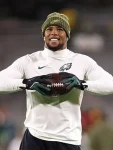 Saquon-Barkley-Eagles-Nike-Long-Sleeve-T-Shirt.webp