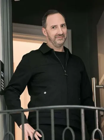Tony-Hale-Elsbeth-S03-Black-Jacket.webp