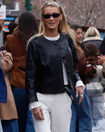 Bella-Hadid-Black-Leather-Jacket.jpg