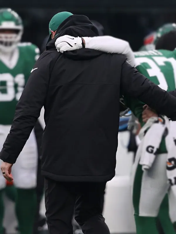 New-York-Jets-Black-Hooded-Jacket1.webp New-York-Jets-Black-Hooded-Jacket1.webp