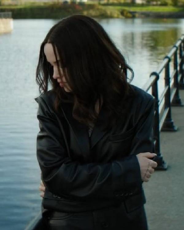 56-Days-S01-Ciara-Wyse-Black-Leather-Blazer1.jpg 56-Days-S01-Ciara-Wyse-Black-Leather-Blazer1.jpg