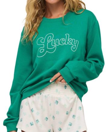 Fixer-to-Fabulous-S07-Jenny-Marrs-Green-Sweatshirt1.jpg