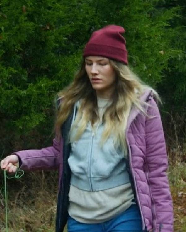 Hunting-Season-Sofia-Hublitz-Purple-Puffer-Jacket.jpg Hunting-Season-Sofia-Hublitz-Purple-Puffer-Jacket.jpg