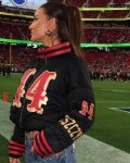 Kristin-Juszczyk-SF-49ers-2026-Black-Puffer-Jacket.jpg