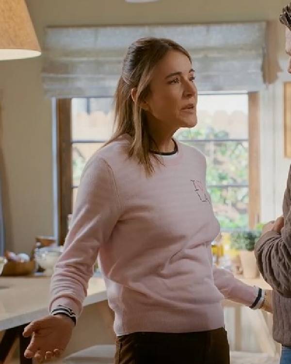 Shrinking-S03-Christa-Miller-I-Love-LA-Sweatshirt2.jpg Shrinking-S03-Christa-Miller-I-Love-LA-Sweatshirt2.jpg