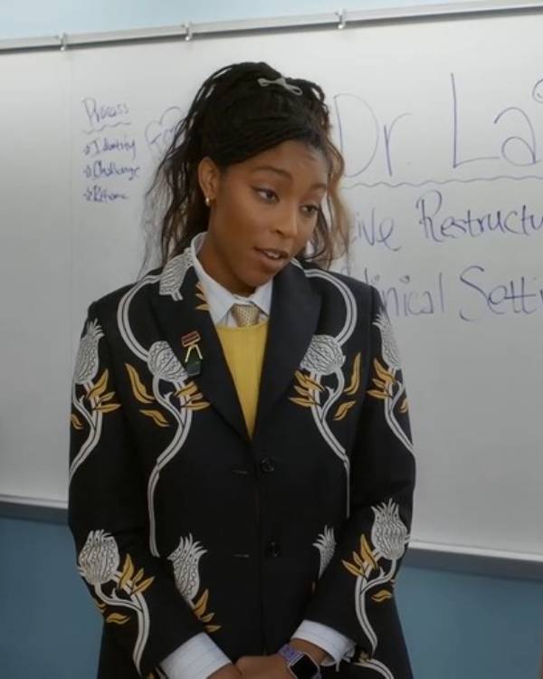 Shrinking-S03-Jessica-Williams-Floral-Embroidered-Blazer.jpg Shrinking-S03-Jessica-Williams-Floral-Embroidered-Blazer.jpg