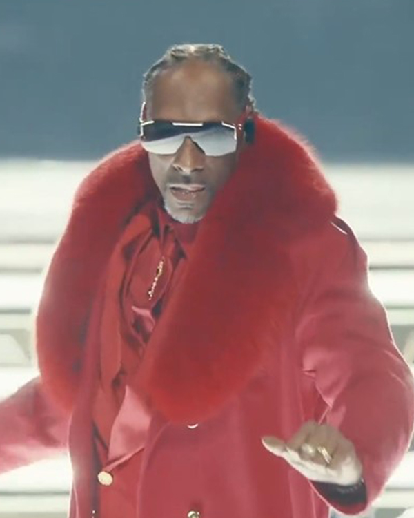 Snoops-Holiday-Halftime-Party-Snoop-Dogg-Red-Coat4.jpg Snoops-Holiday-Halftime-Party-Snoop-Dogg-Red-Coat4.jpg