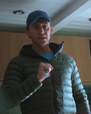 The-Night-Manager-S02-Tom-Hiddleston-Puffer-Jacket.jpg